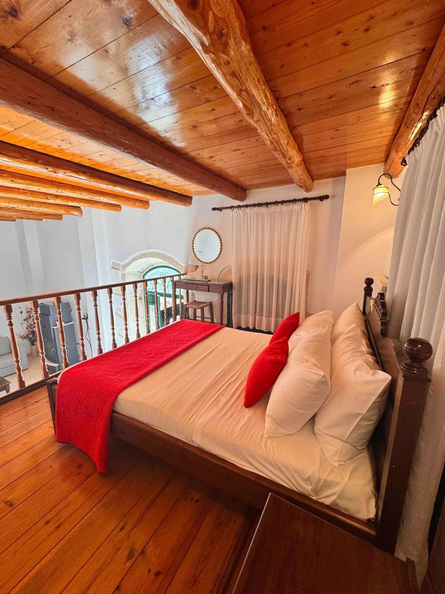Skandalis Apartments With Pool Chorafakia ภายนอก รูปภาพ